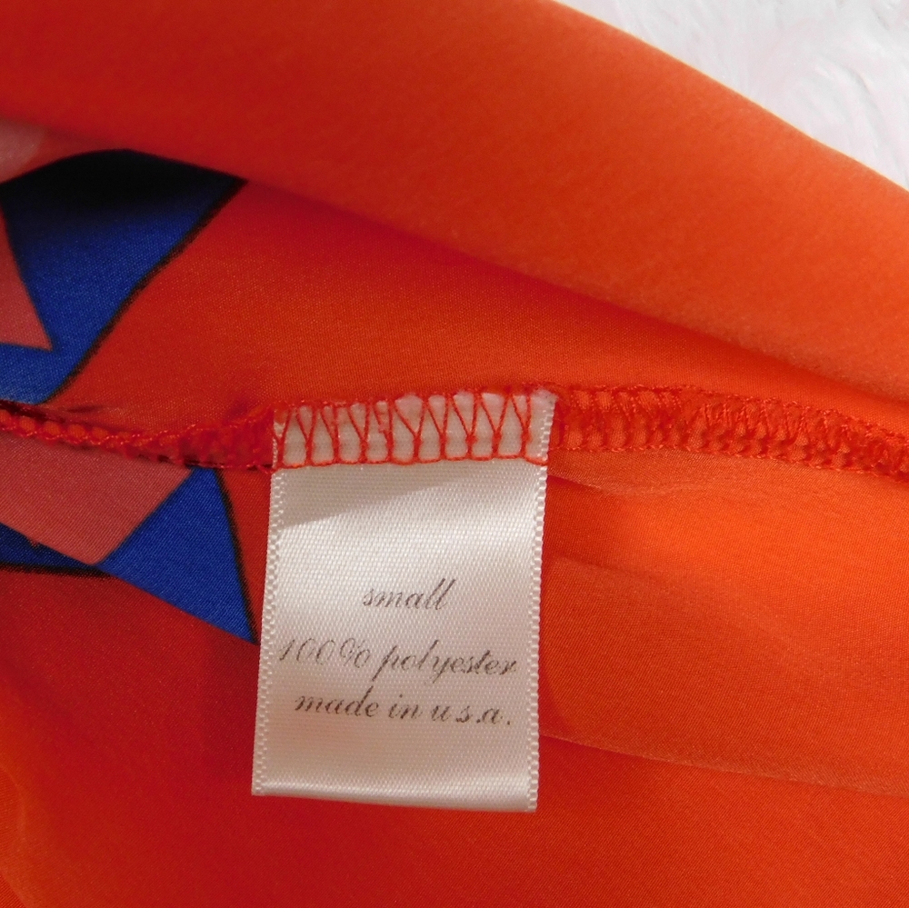 🌻 Miami Vibrant Aztec Pattern High-Low Blouse - Picture 4 of 8
